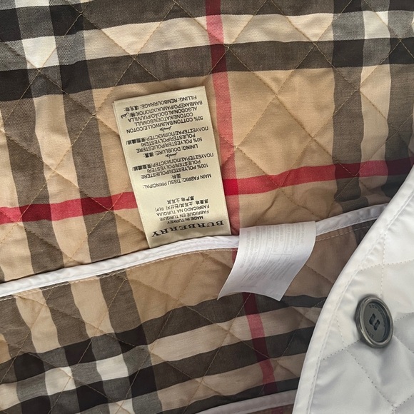 Burberry White Quilted Jacket - Picture 3 of 5